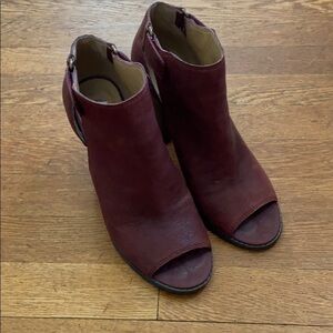 Lucky Brand LP LaciAnn peep toe booties